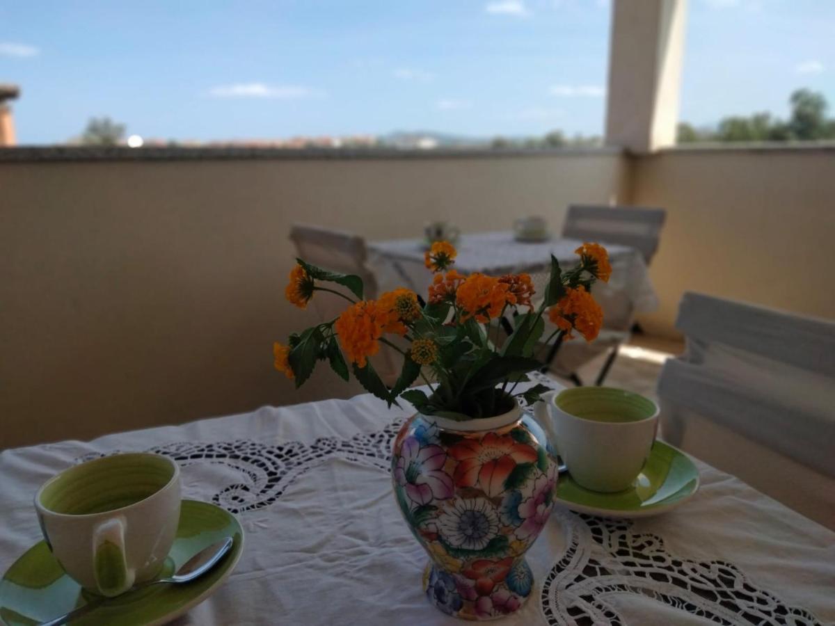 La Casa Dei Fenicotteri Bed and Breakfast Olbia Exteriör bild